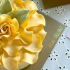 Anneler Günü’ne Özel Sarı Tasarım Pasta 