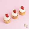 Çilekli Beyaz Çikolatalı Cupcake