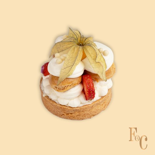 MUZLU PROFİTEROLLÜ TART PASTA