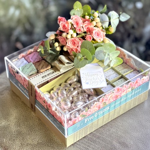 Canlı Çiçekli Çikolata Aranjman